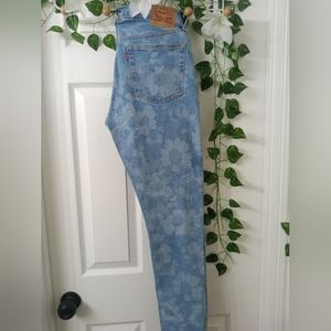 LEVIS 501 STRAIGHT HI RISE LIGHT BLUE TANGO HAZY DAISY JEANS
